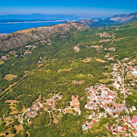 Apartman In 42924