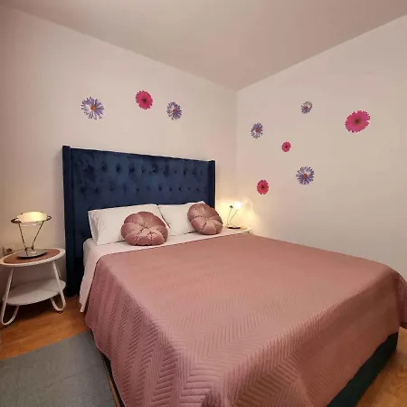 Apartament In 42924 Crikvenica