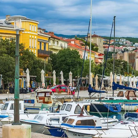 Apartament In 42924 Crikvenica
